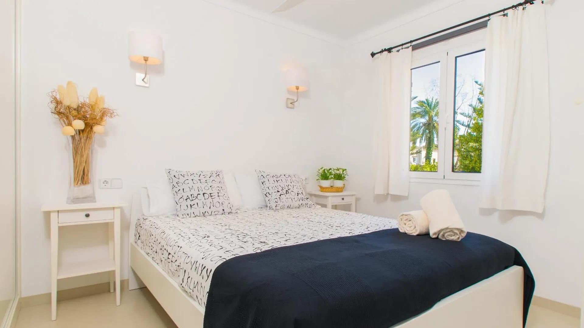 Apartamento Pine Beach By Mallorca Villa Selection Alcúdia 0*,  España