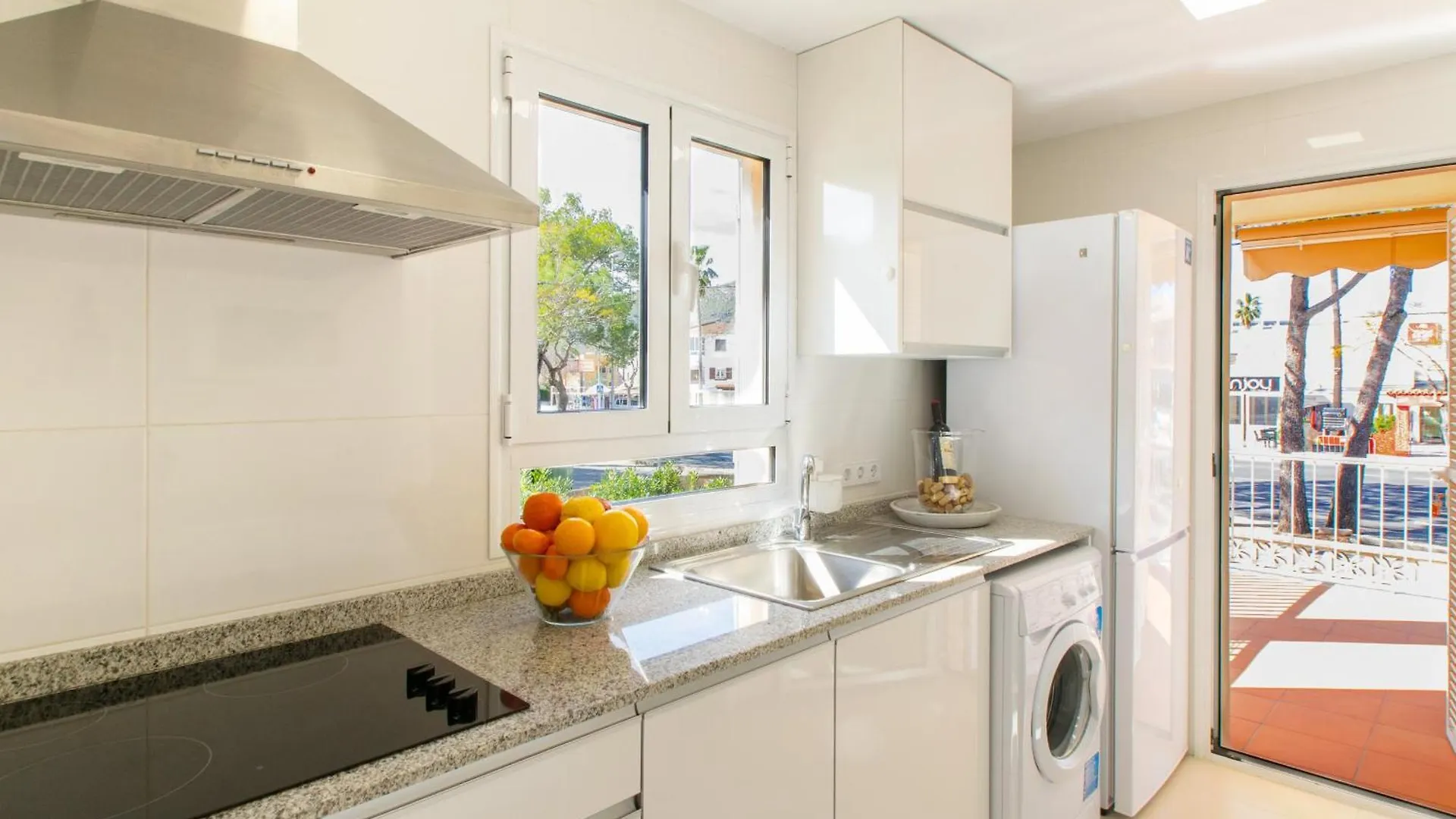 Apartamento Pine Beach By Mallorca Villa Selection Alcúdia